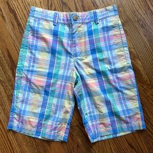 Vineyard Vines plaid shorts - child 12